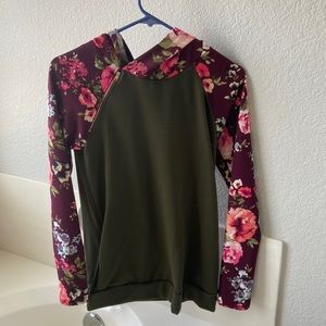 Pulse long sleeve hooded shirt